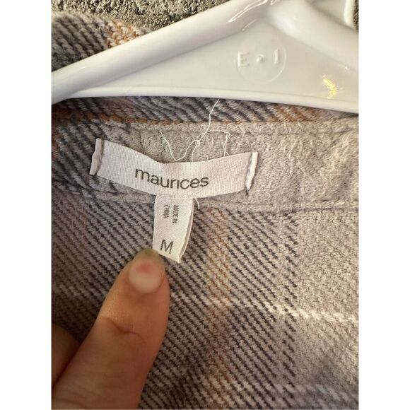 Maurices Plaid Button Front Long Sleeve Shirt Khaki Size Medium - Picture 2 of 4